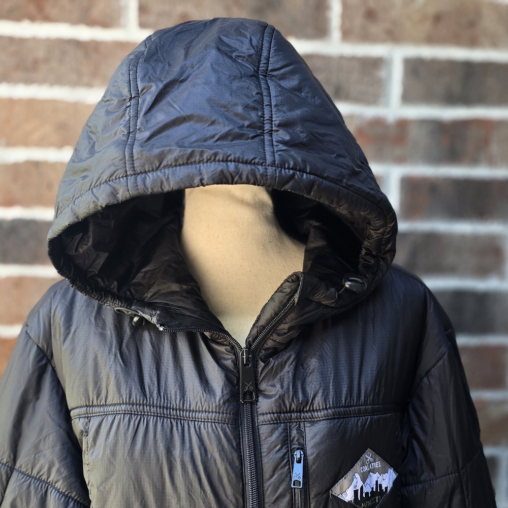 Colatree Puffer Jacket (Folds To Pillow) Size L - Picture 10 of 16